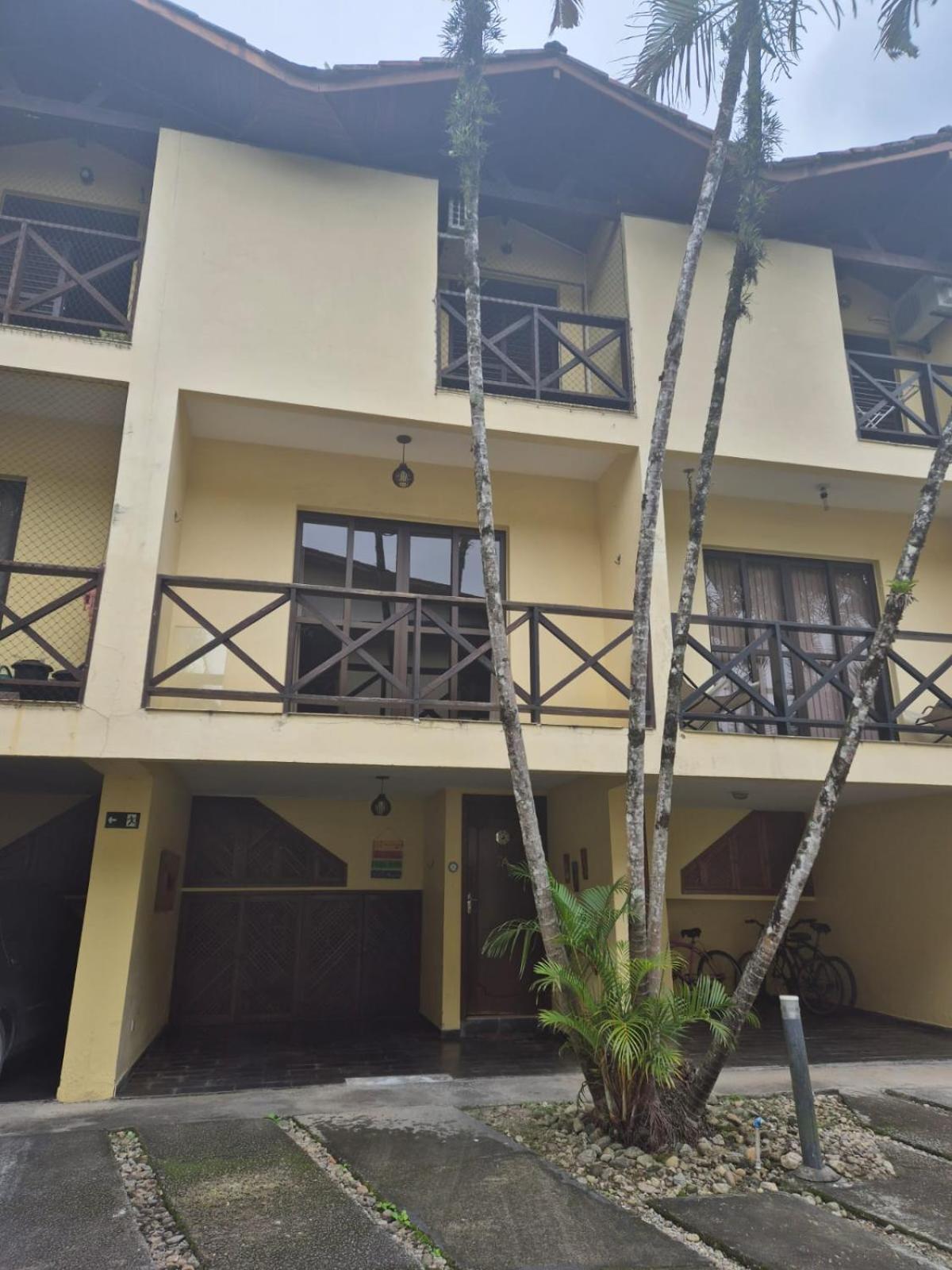 Casa 7 Em Ubatuba No Centro Condominio Com Piscina E Churrasqueira ภายนอก รูปภาพ